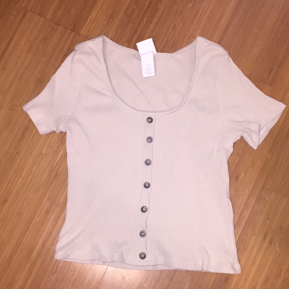 ❤️ Ribbed Button Up Crop Top